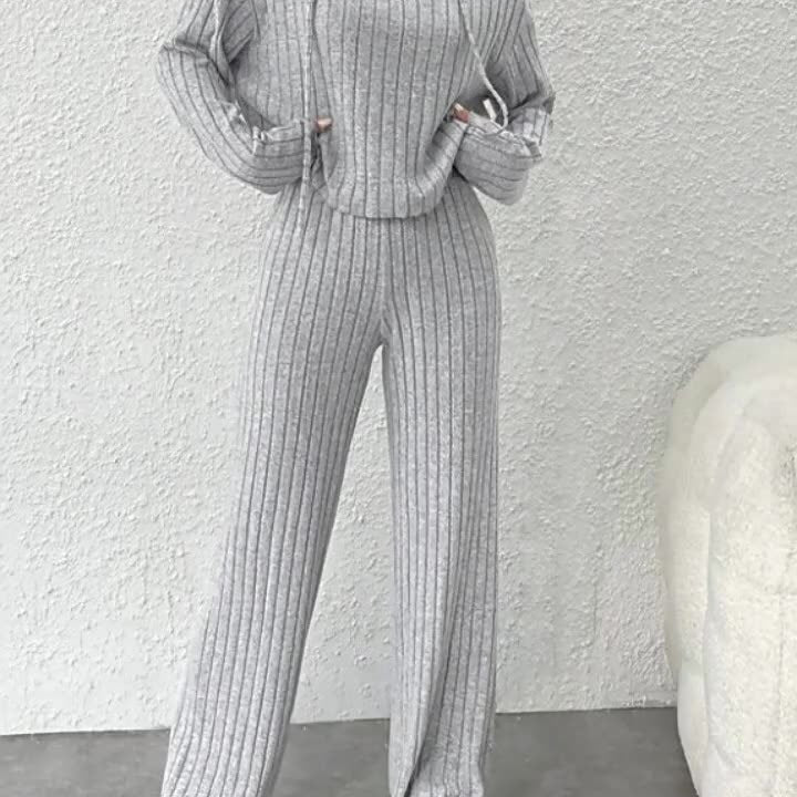 Loose hooded knitted striped long-sleeved set