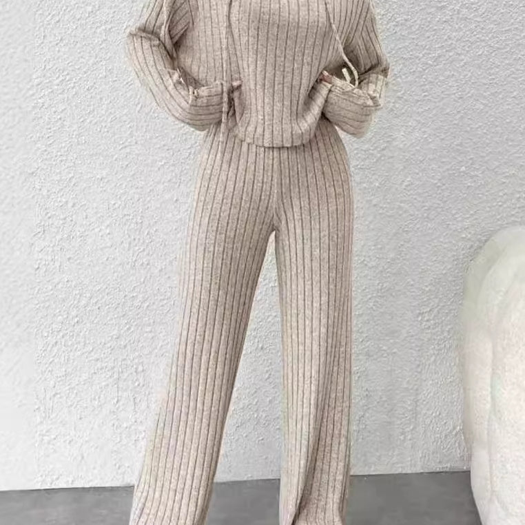 Loose hooded knitted striped long-sleeved set