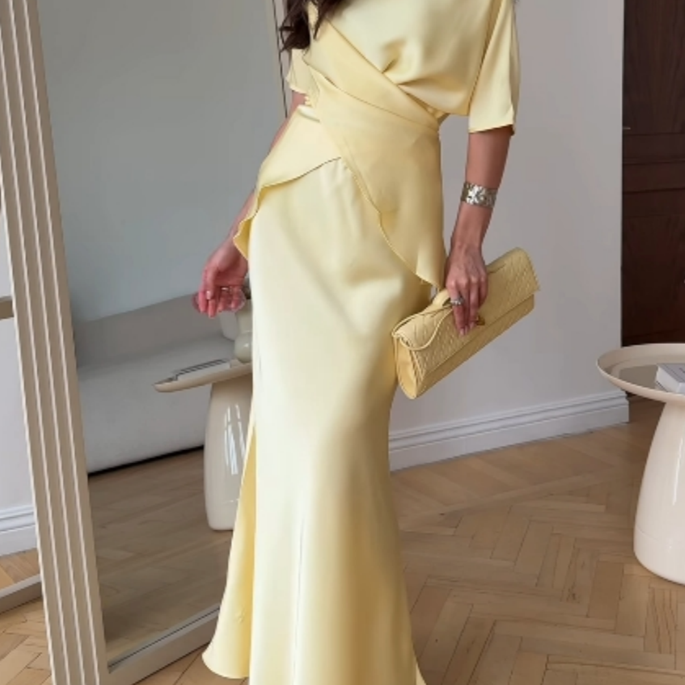Off-shoulder tie top and skirt set