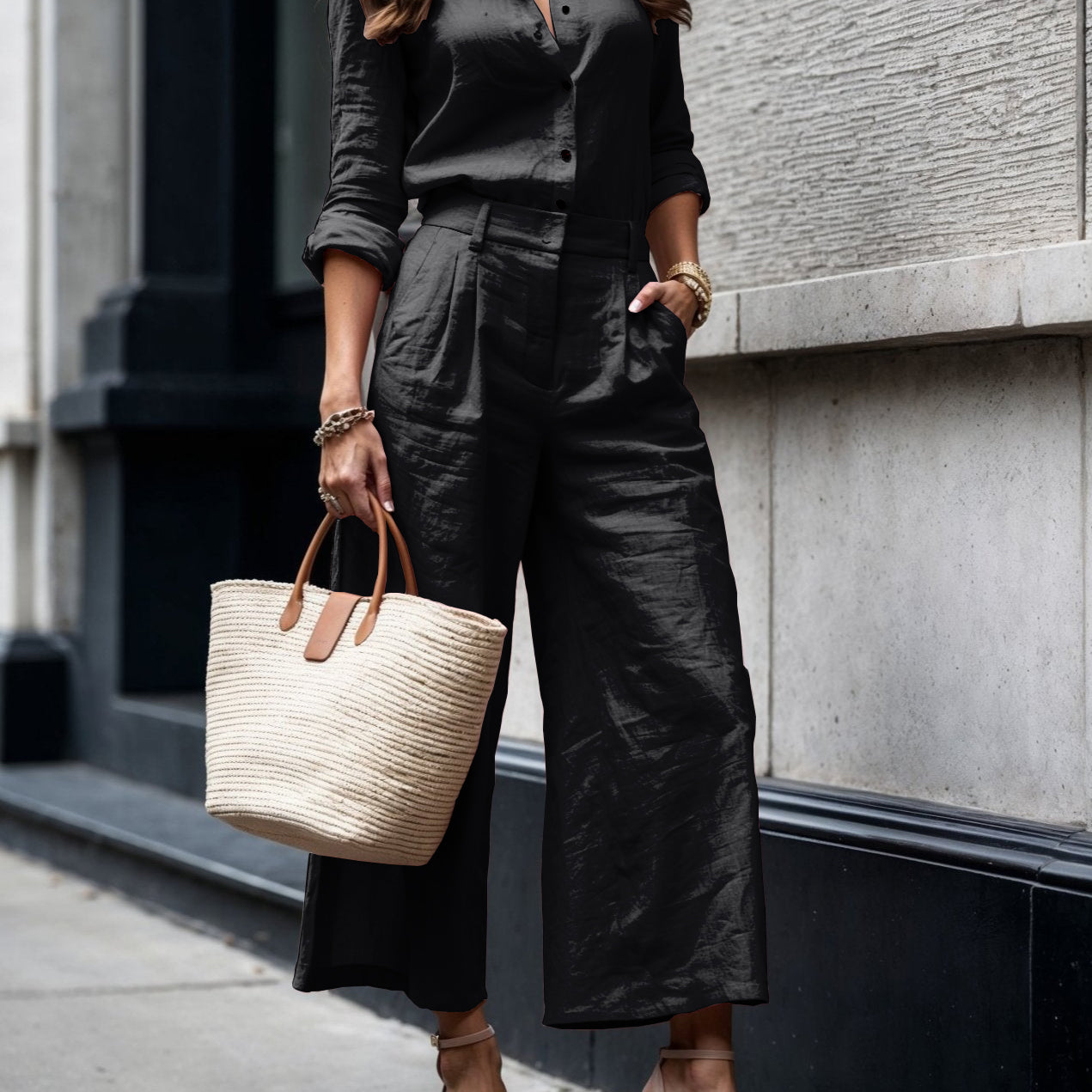 Black Capri Pants and Loose Shirt Linen Set