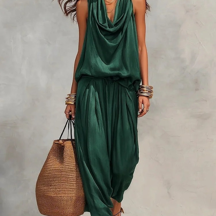 Black Halter Neck Sleeveless Top And Pleated Trousers Set